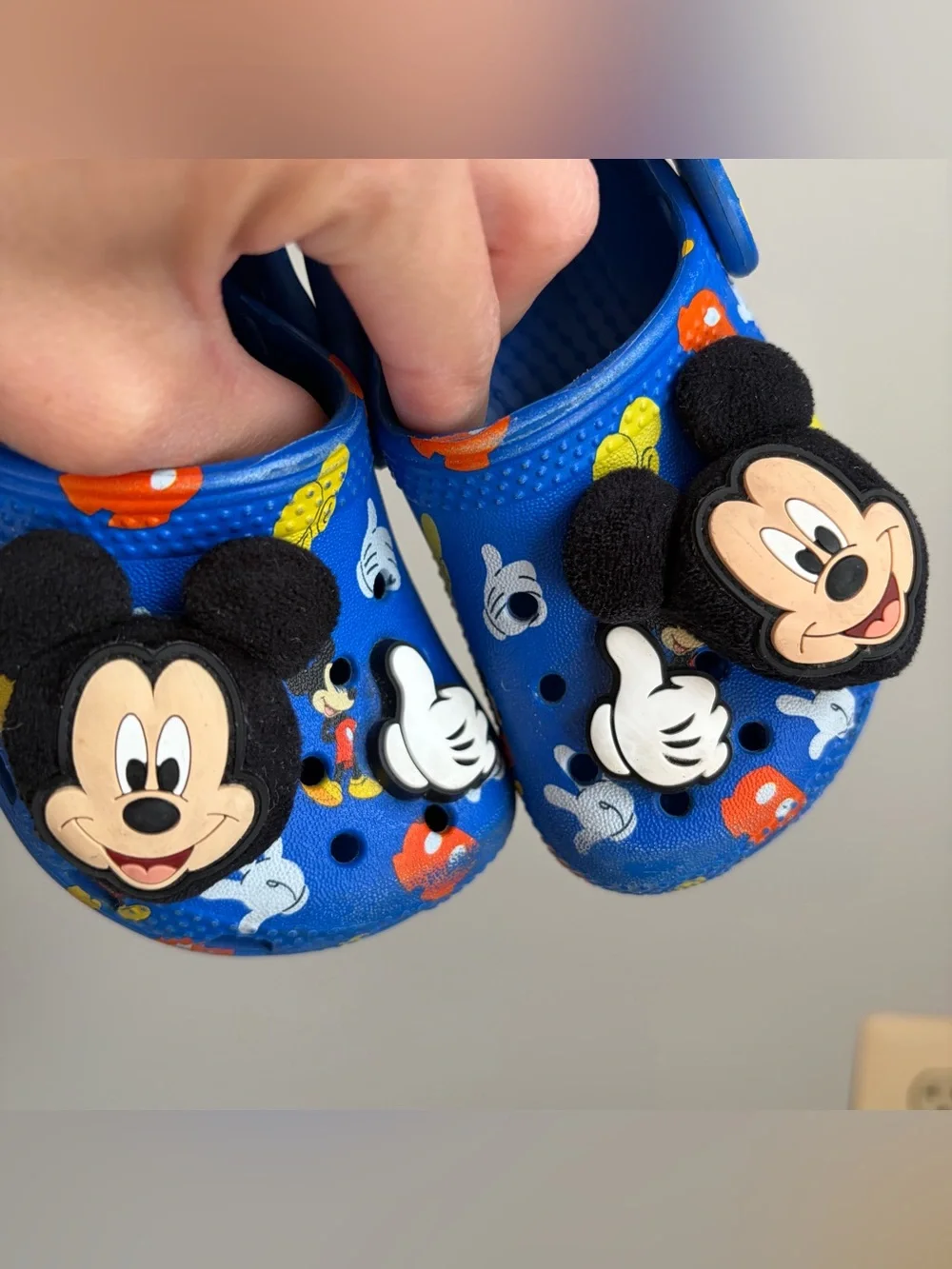 Crocs Mickey Mouse with jibbitz 6C toddle